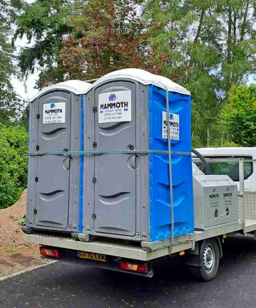 clean toilets for events